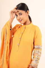 Sunlit Amara Kurta