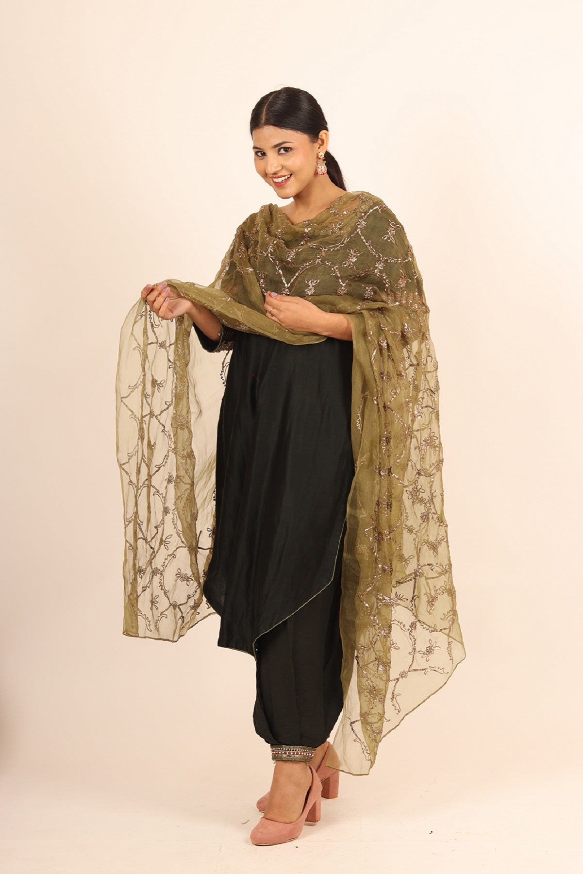 Lightweight comfortable chanderi fabric suit