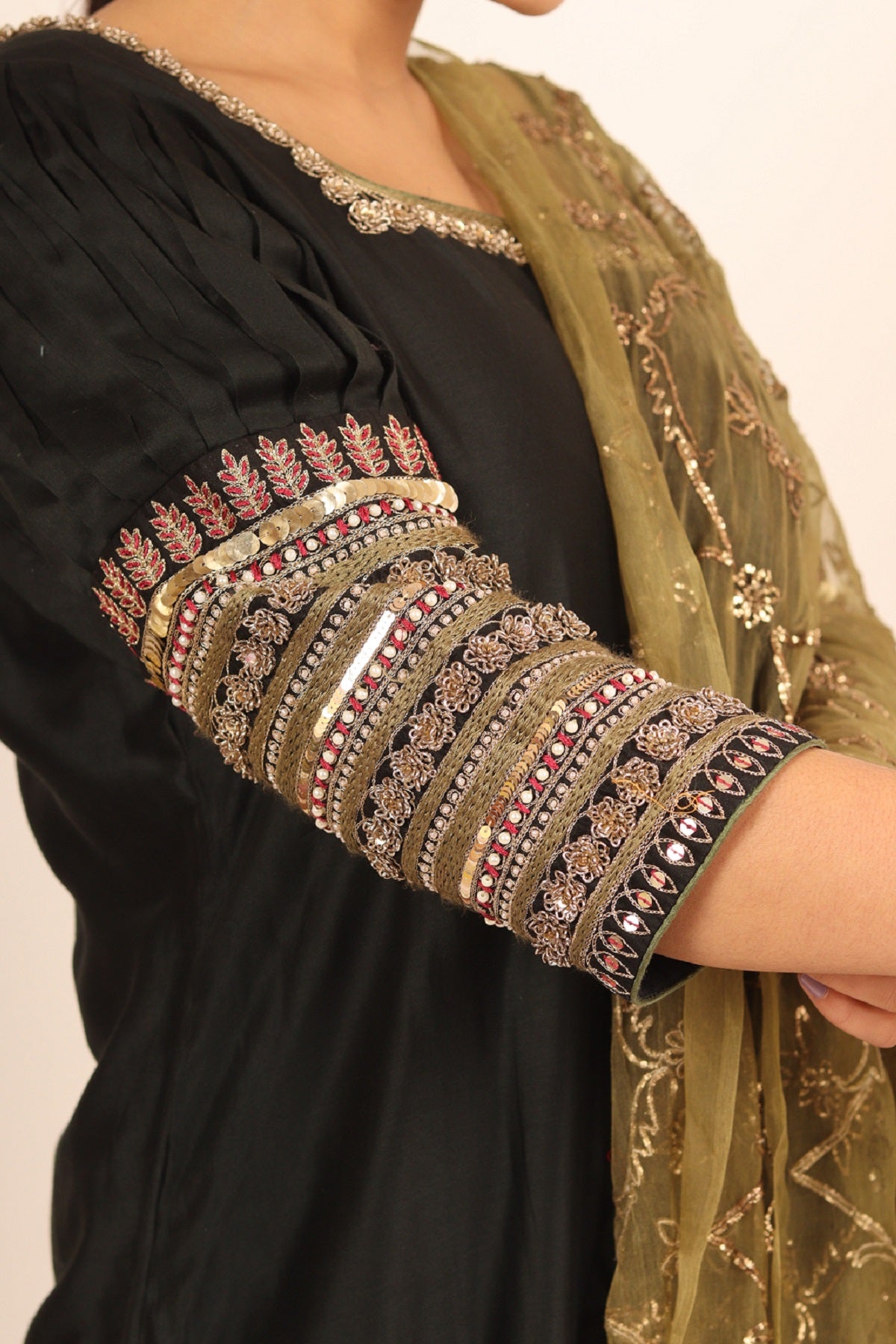 Lightweight comfortable chanderi fabric suit
